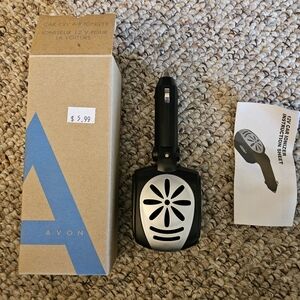 Avon 2008 Car 12V Air Ionizer